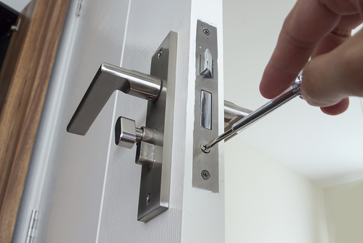 Our local locksmiths are able to repair and install door locks for properties in Farnham and the local area.